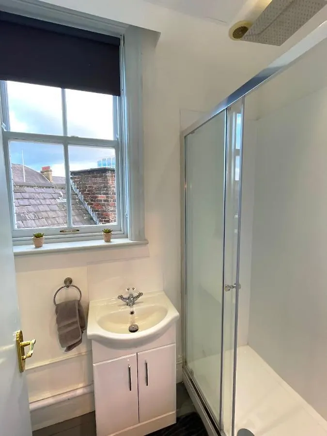 ניוקאסל Elegant Apartment In City Center By Hnfc Stays בריטניה